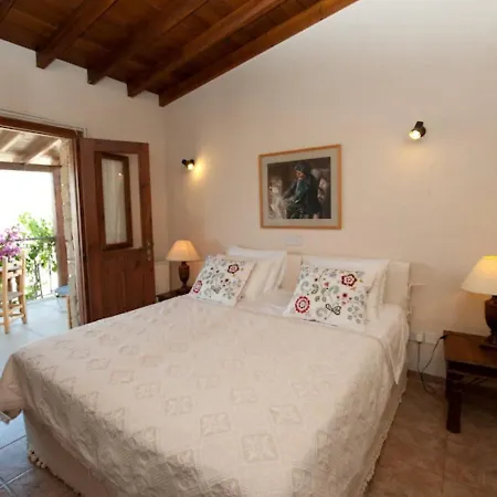 Apartment Adamos House